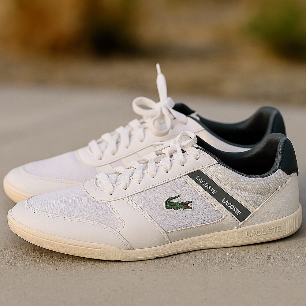 Lacoste Men’s White Sneakers Size 8 (EU 40.5) – Classic Tennis Style